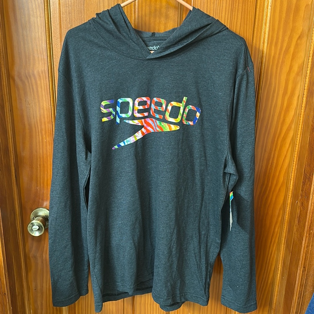 Speedo long sleeve t shirt with a hood size large no matter what lane you swim